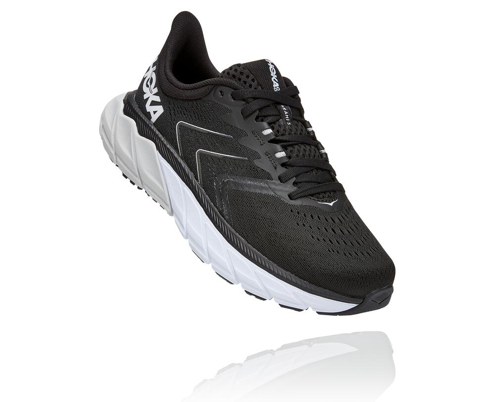 Hoka Arahi 5 Supportive Ženske Tekaški Čevlji Črna / Bela SI-052631V